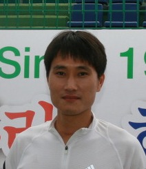 김윤수